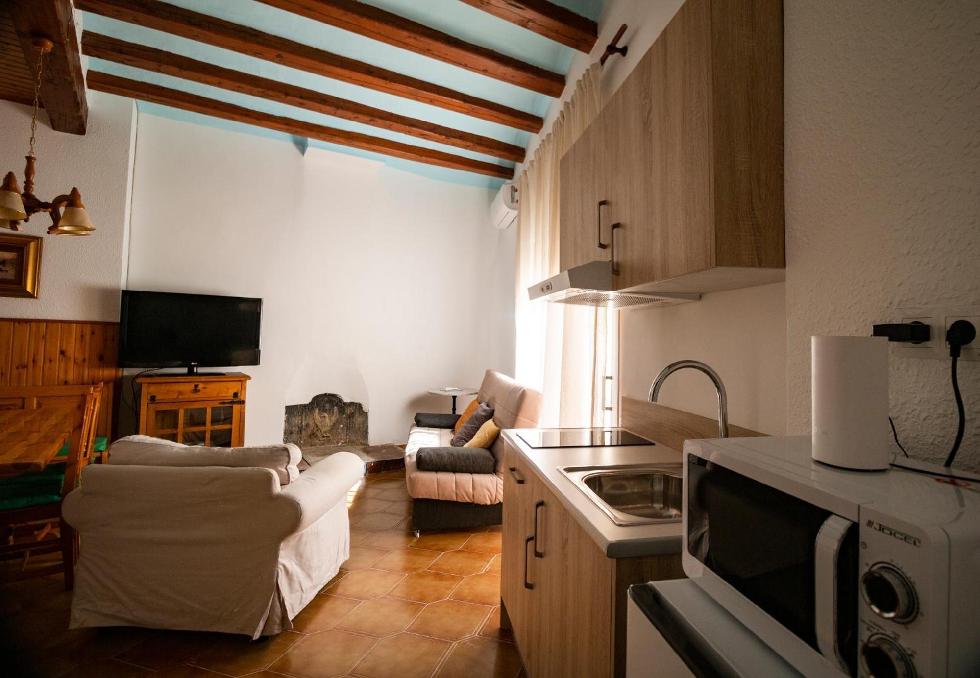 Appartamento Casa Cal Metge Benissanet Esterno foto
